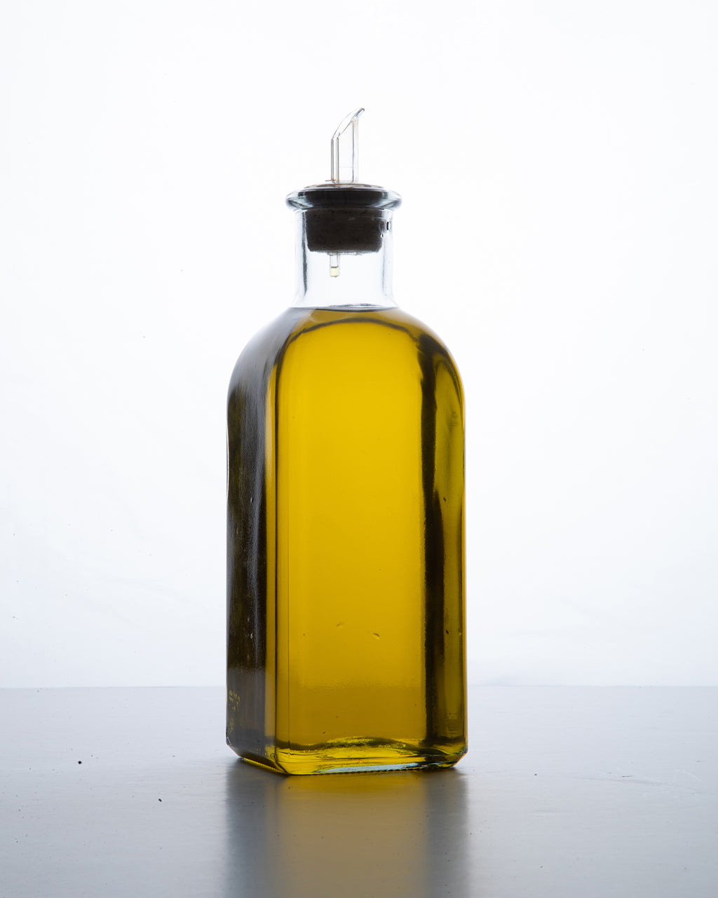 Domowa butelka na oliwę AOVE 0,5 L z dozownikiem